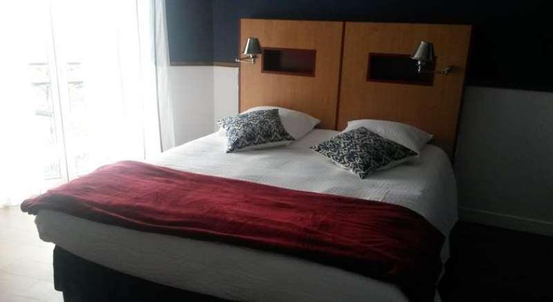 Brit Hotel De Paris Saint-Jean-De-Luz Szoba fotó
